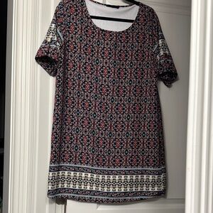 Peach Love California Black and Red Boxy Short Sleeve dress